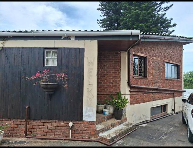 4 BEDROOM TOWNHOUSE FOR SALE IN WIDENHAM